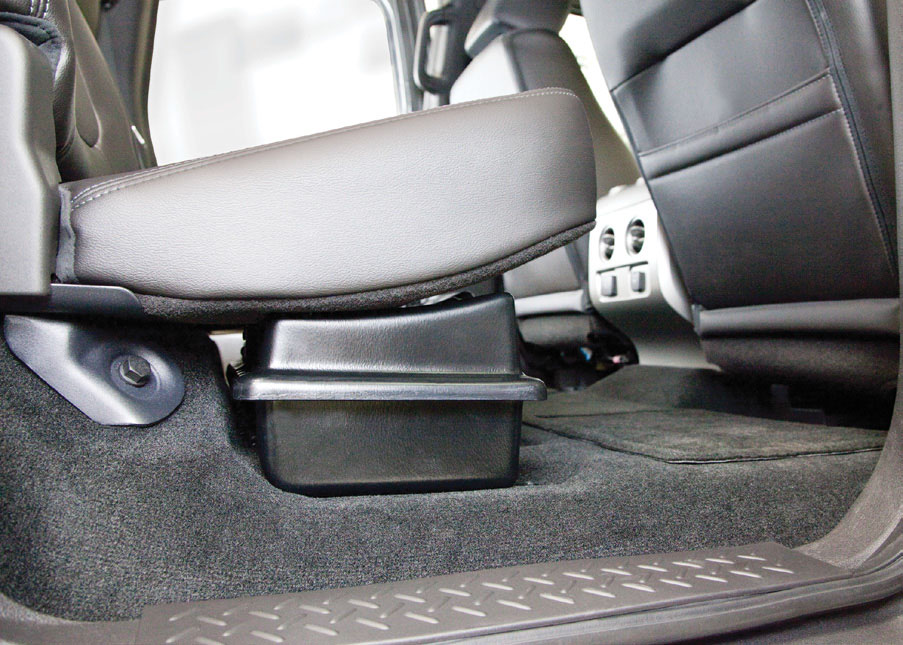 Replace subwoofer 2004 jeep wrangler #3