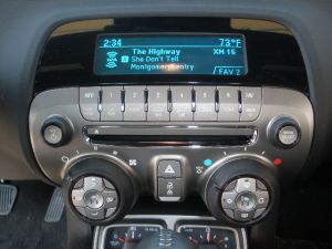 2010-15 Chevrolet Camaro Replacement Radio Kit - Image 3