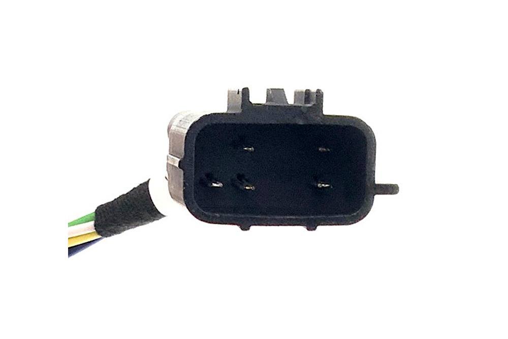CM Body Mating Pigtail Plug - Image 2